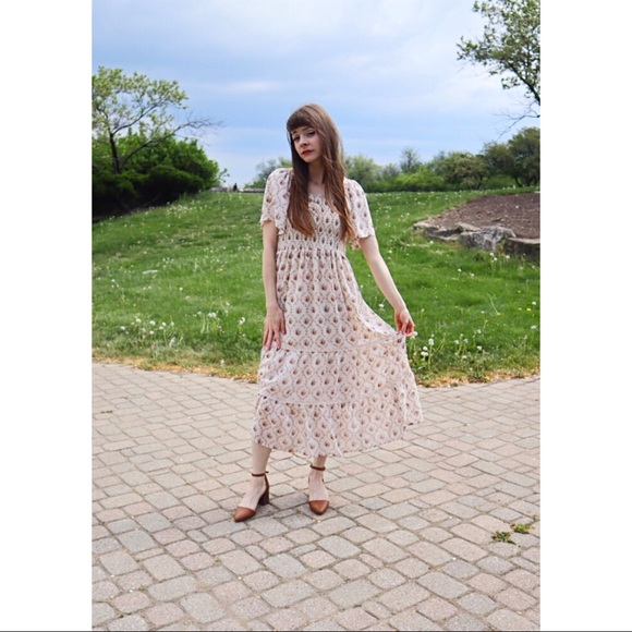 Tea Time Dress - Ivory - Picture 3 of 5